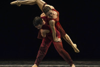 Danzar por la Paz presenta “Novena Sinfonía”, de Mauricio Wainrot, interpretada por el Ballet Contemporáneo del Teatro San Martín. Foto: Carlos Furman.