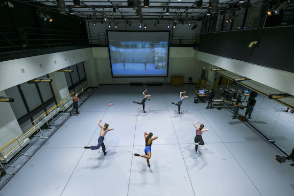 LIVE Center se creó en 2019 por iniciativa de Christopher d’Amboise y es una herramienta indispensable para continuar las clases durante la pandemia. Foto: Evan Cantwell/GMU Creative Services. Gentileza: Christopher d’Amboise. 