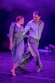 En el Paseo La Plaza se presentarán cuatro funciones de “Tango infinito” con coreografía de Sabrina y Rubén Véliz. Foto gentileza PL.