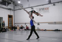 Los protagonistas, Cenicienta y el Príncipe, serán interpretados por Laura Rauber y Fabio Roblejo. Foto: Carlos Villamayor. Gentileza GDBdanza.