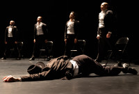 "Minus 16" de Ohad Naharin.