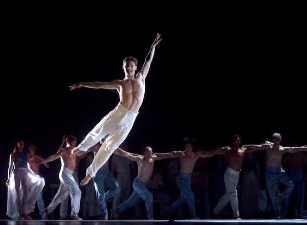 “Core meu” por Les Ballets de Monte Carlo en La Habana. Foto: Luis Joa. Gentileza BNC. 