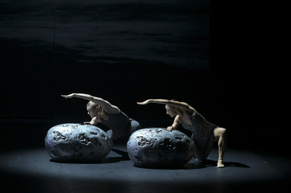 Hugo Layer y Allegra Vianello en "La Chambre d'Amour". Foto: Olivier Houeix