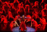 Hao Ruoqi, bailarina principal del China National Opera & Dance Drama Theater, interpreta a Mulan. Foto gentileza de China Ningbo Performance & Arts Group.