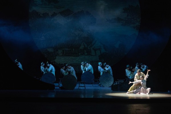 La producción del China Ningbo Performance & Arts Group, con coreografía de Zhou Liya y Han Zhen. Foto: Zhou Huanxin.