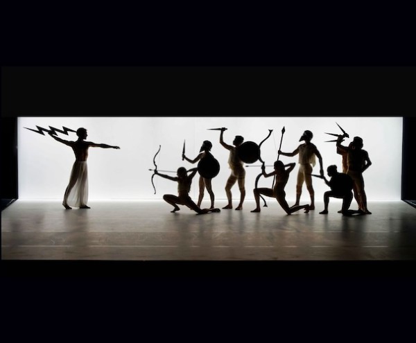 El Ballet de l'Opéra Grand Avignon en "Prométhée", de Martin Harriague. Foto: Christophe Bernard. Gentileza Ballet de l'Opéra Grand Avignon.